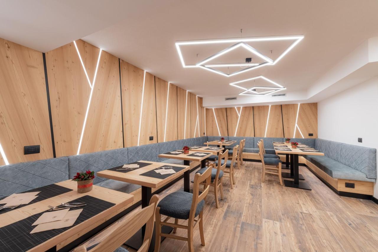 Albergo Garni Edy  Canazei Esterno foto