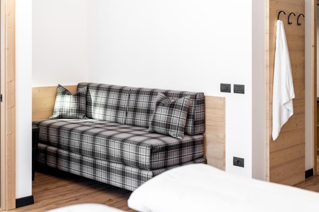 Albergo Garni Edy  Canazei Esterno foto